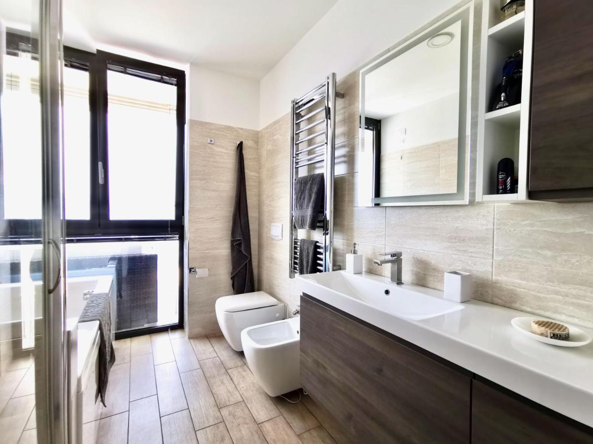 The View!!! By Design Studio Perledo Kültér fotó