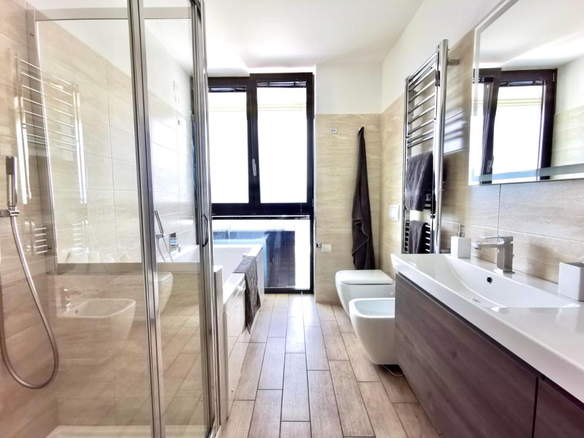 The View!!! By Design Studio Perledo Kültér fotó